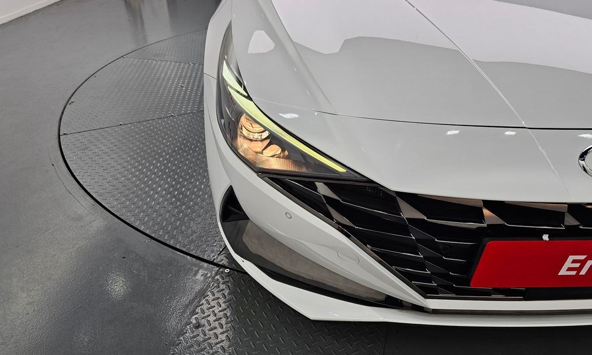 Hyundai AVANTE 2022