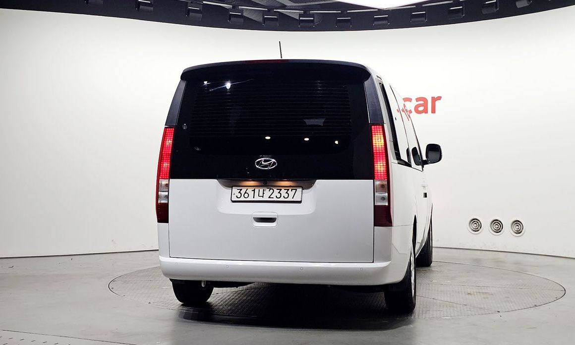 Hyundai Staria 2022