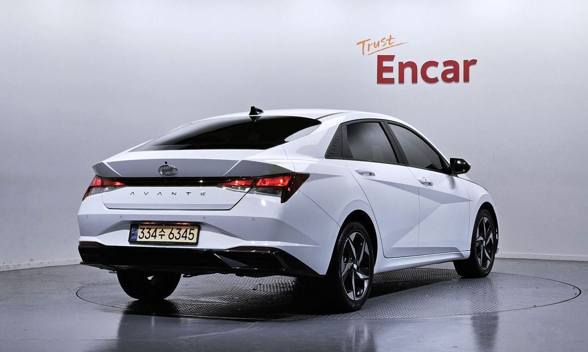Hyundai AVANTE 2022