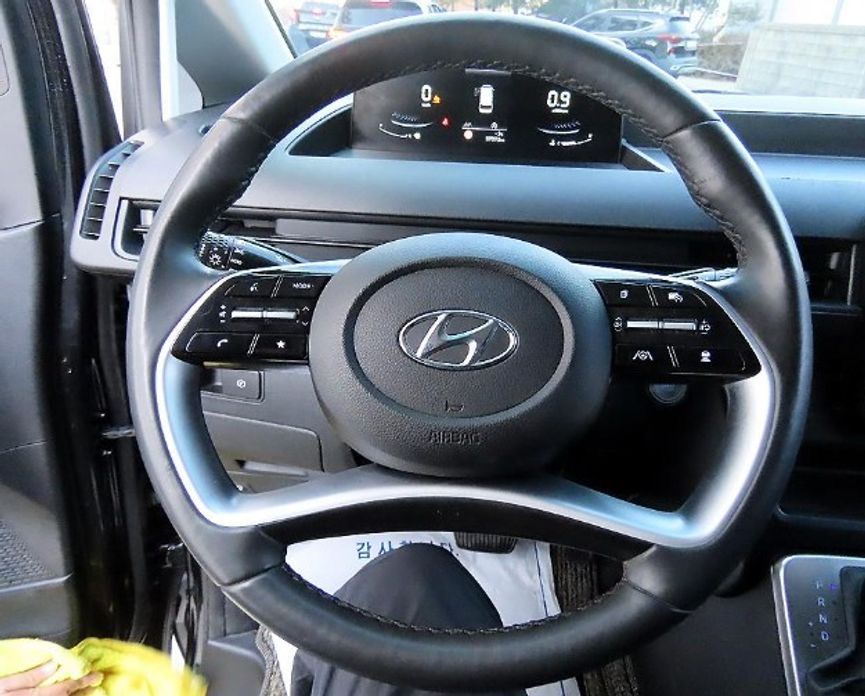 Hyundai Staria 2024