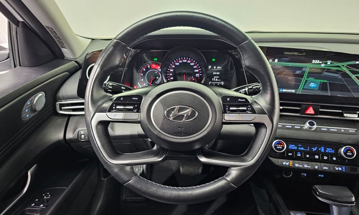 Hyundai AVANTE 2022