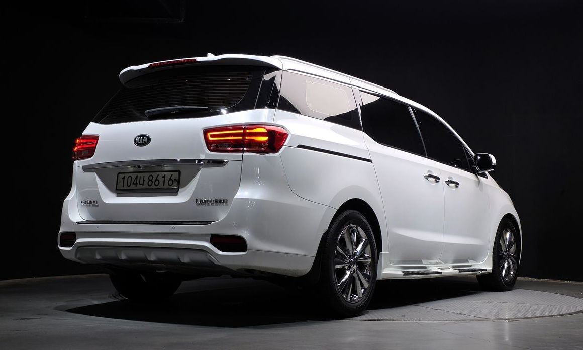 Kia Canival 2020