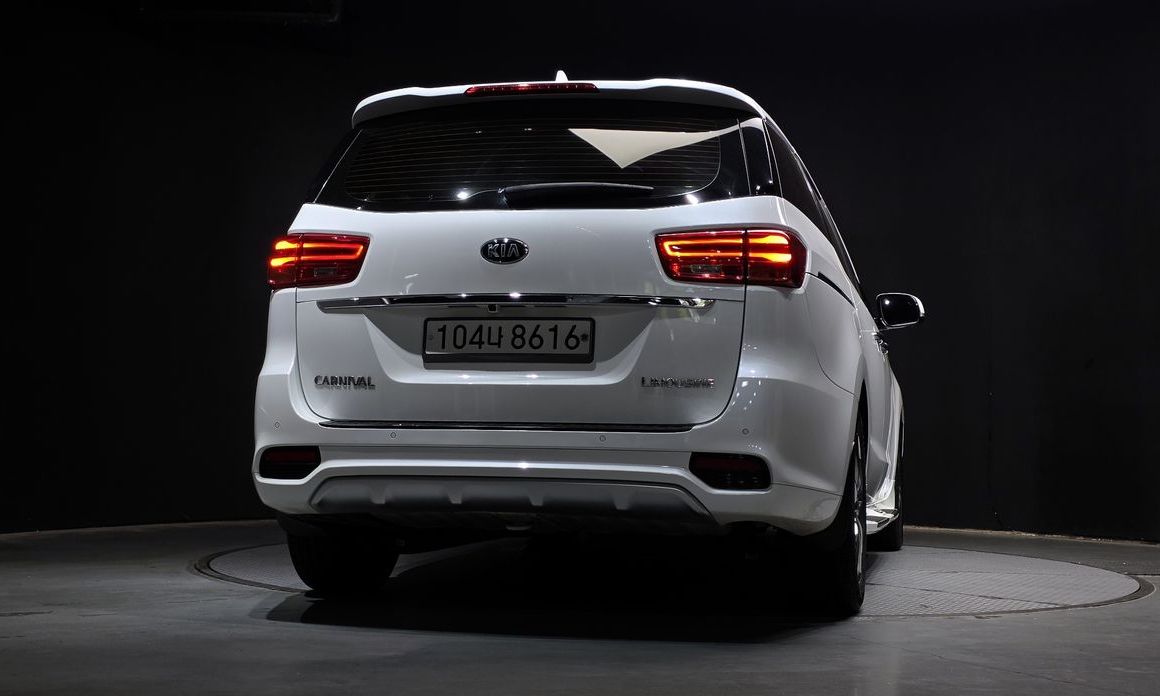 Kia Canival 2020