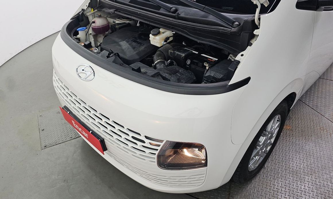 Hyundai Staria 2022