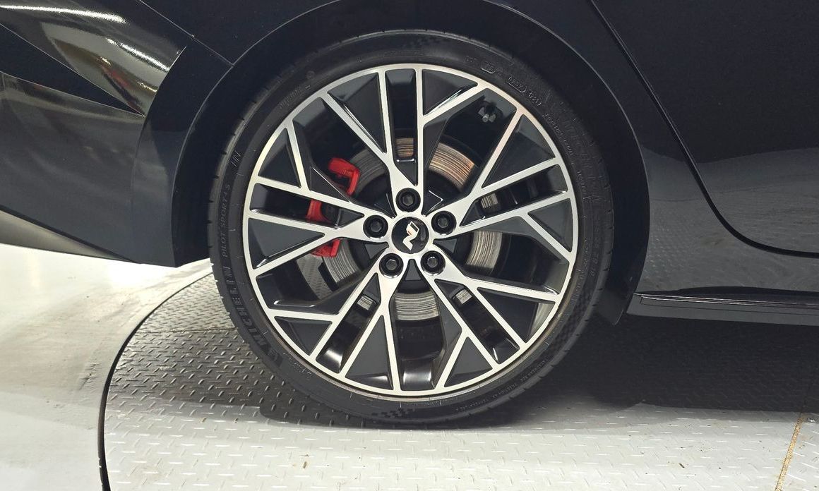 Hyundai AVANTE 2022