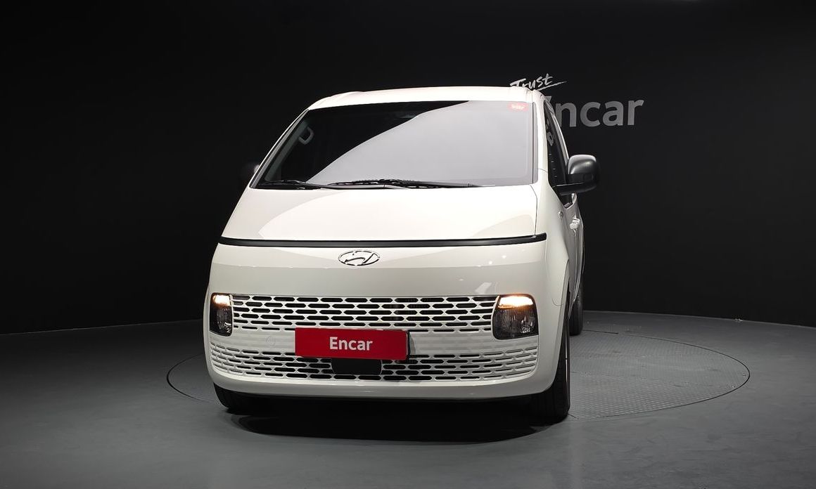 Hyundai Staria 2022