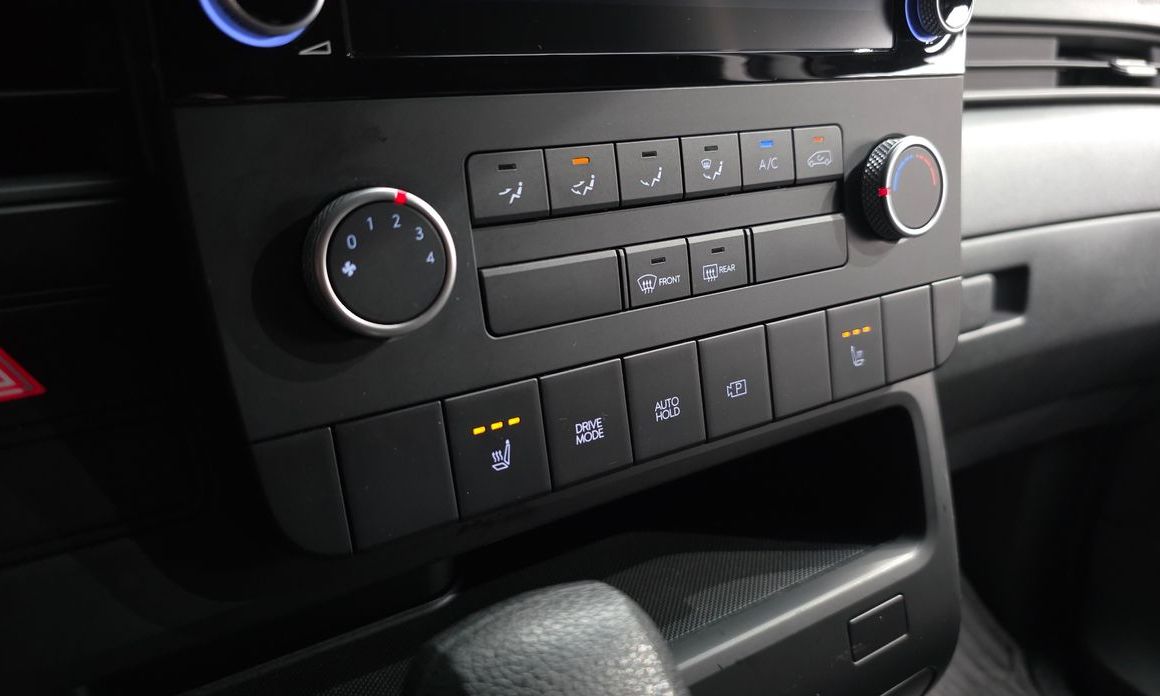 Hyundai Staria 2022