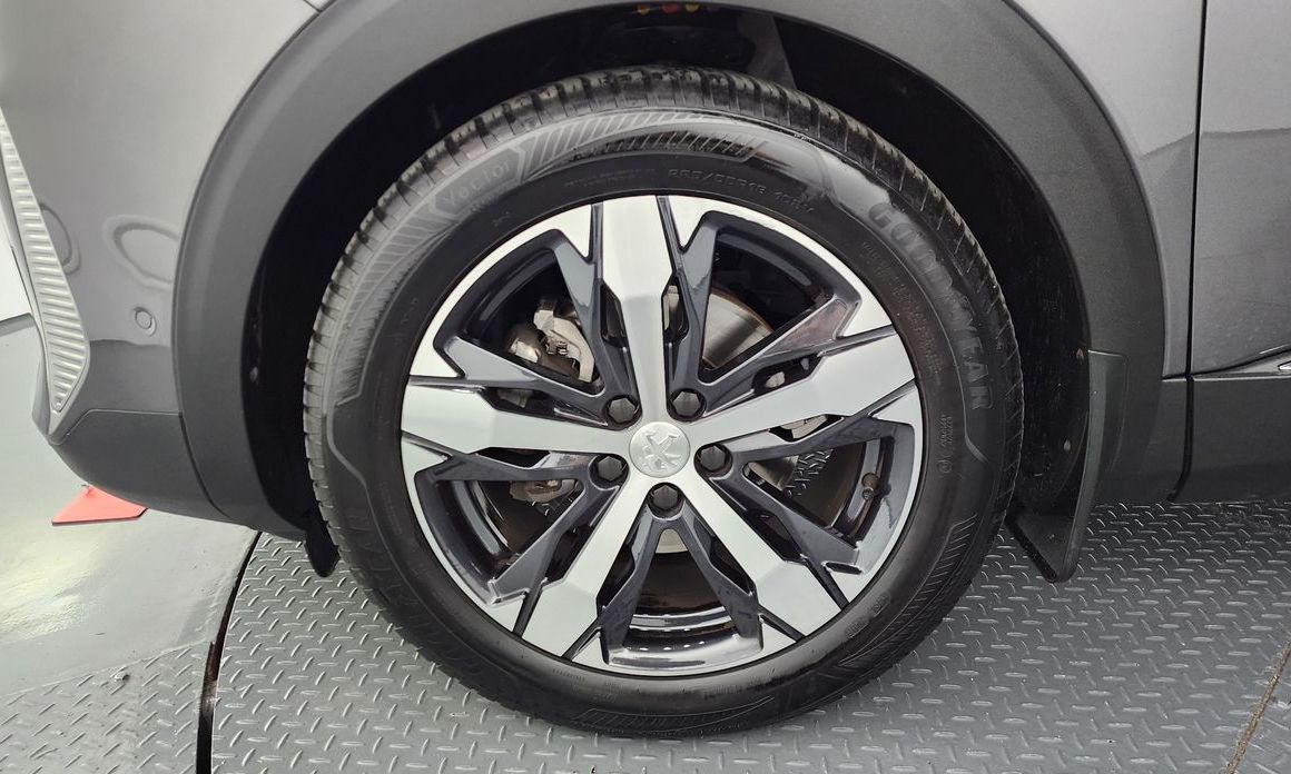 Peugeot 5008 2022