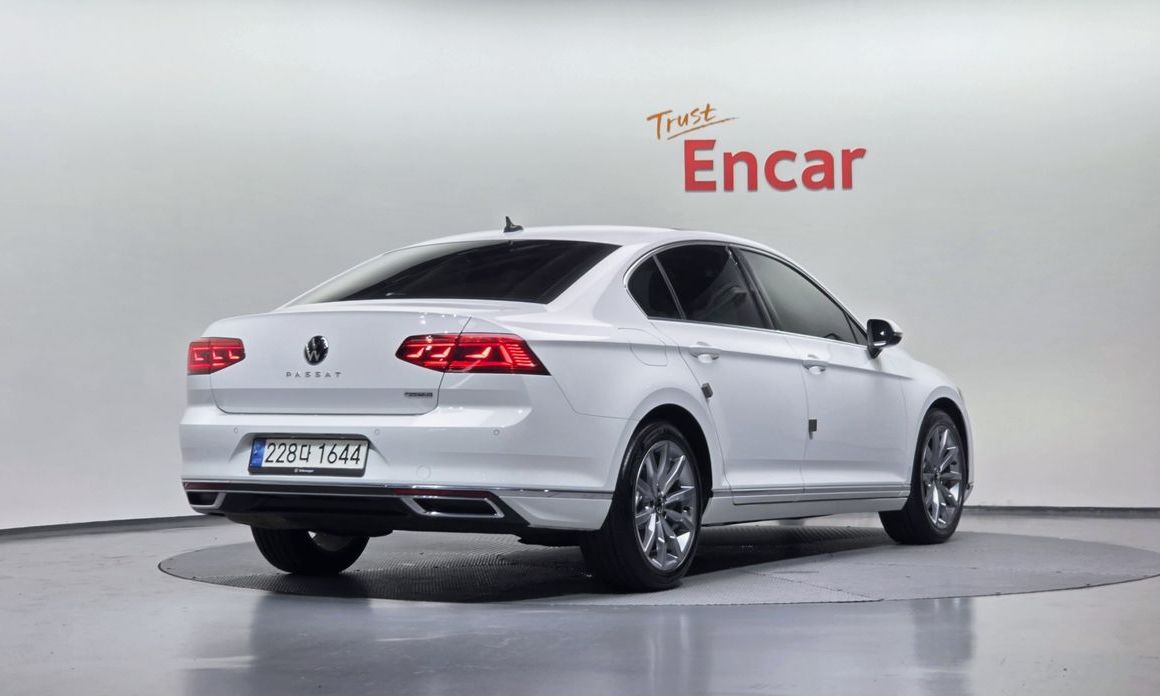 Volkswagen Passat 2021