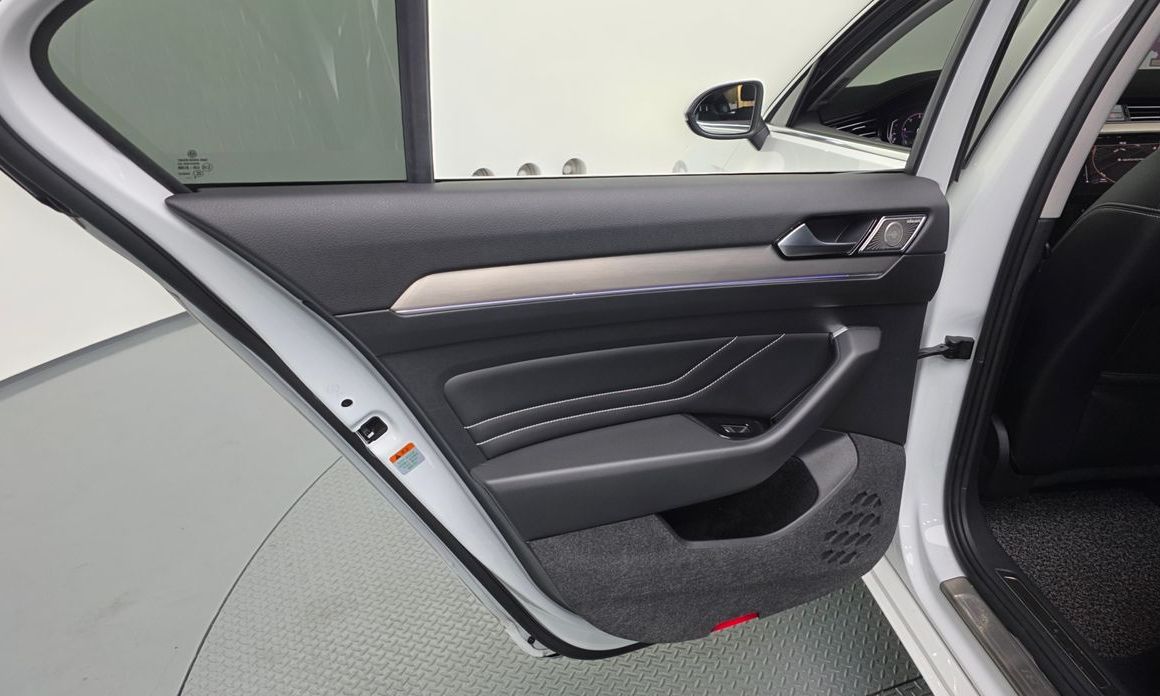 Volkswagen Passat 2021