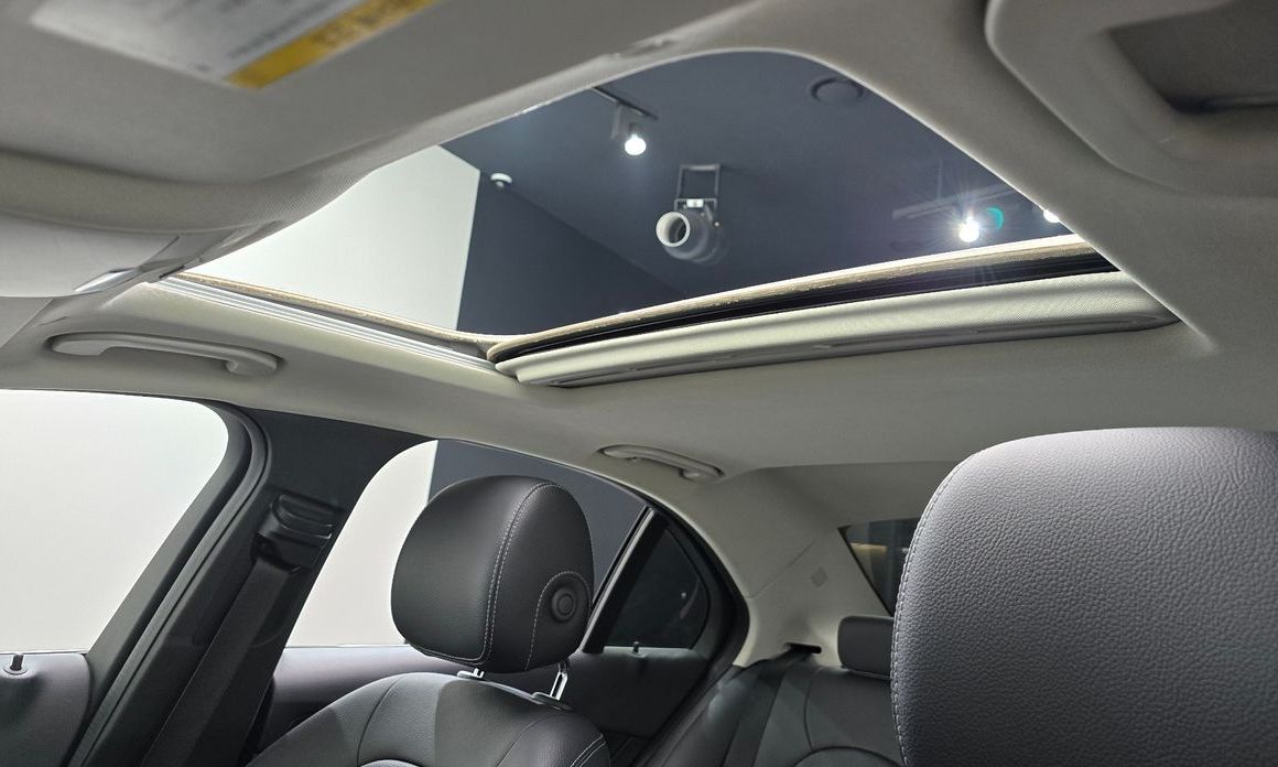 Mercedes-Benz C-Class 2019