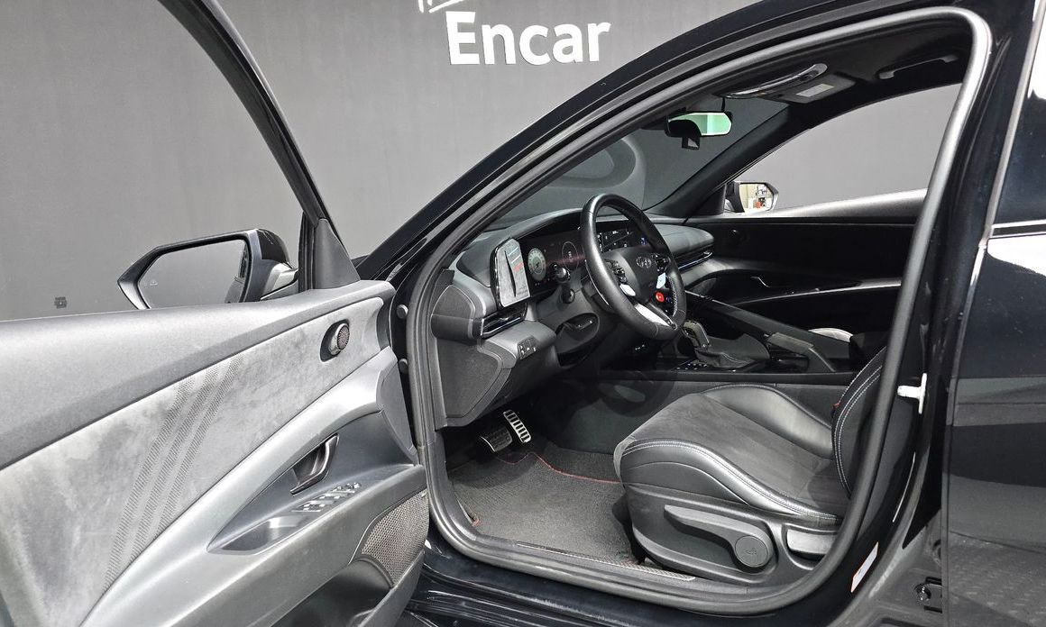Hyundai AVANTE 2022