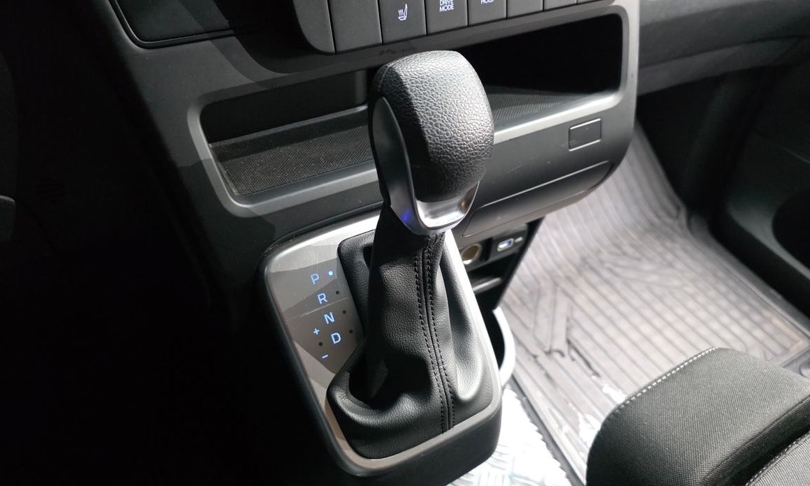 Hyundai Staria 2022