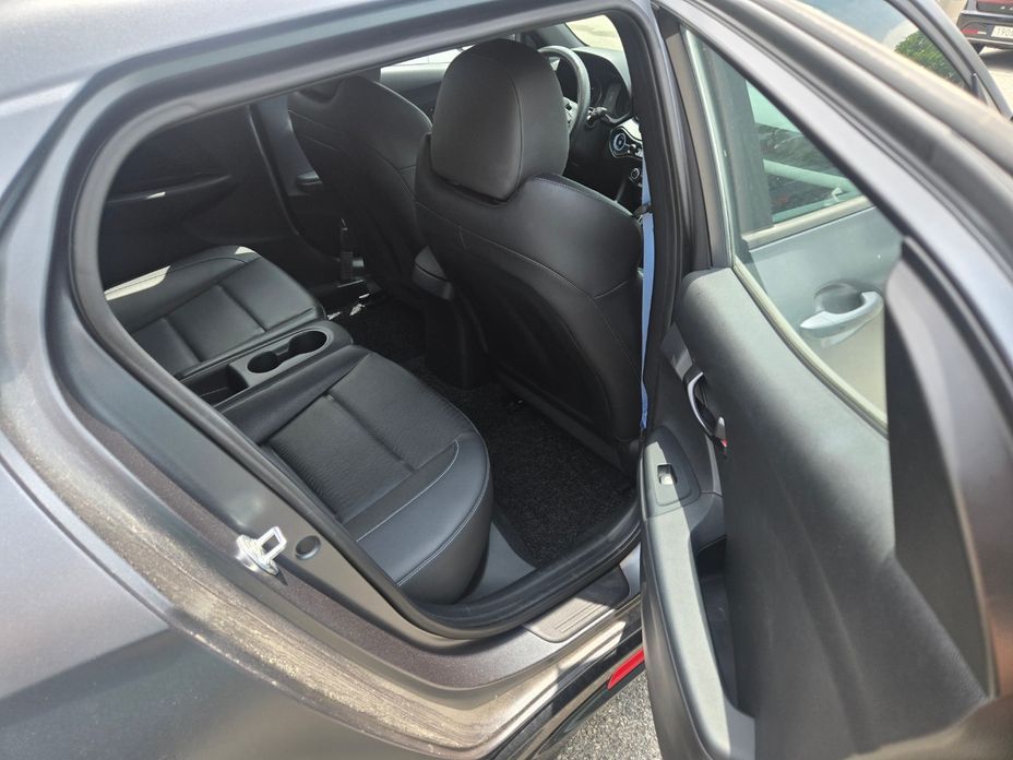 Hyundai Veloster 2022