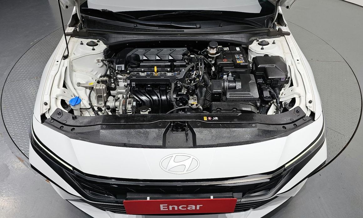 Hyundai AVANTE 2024