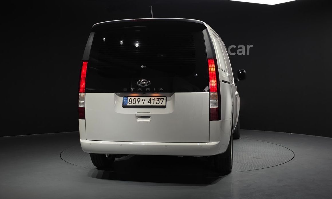 Hyundai Staria 2022