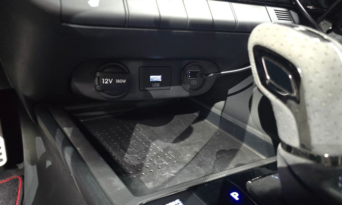 Hyundai AVANTE 2022