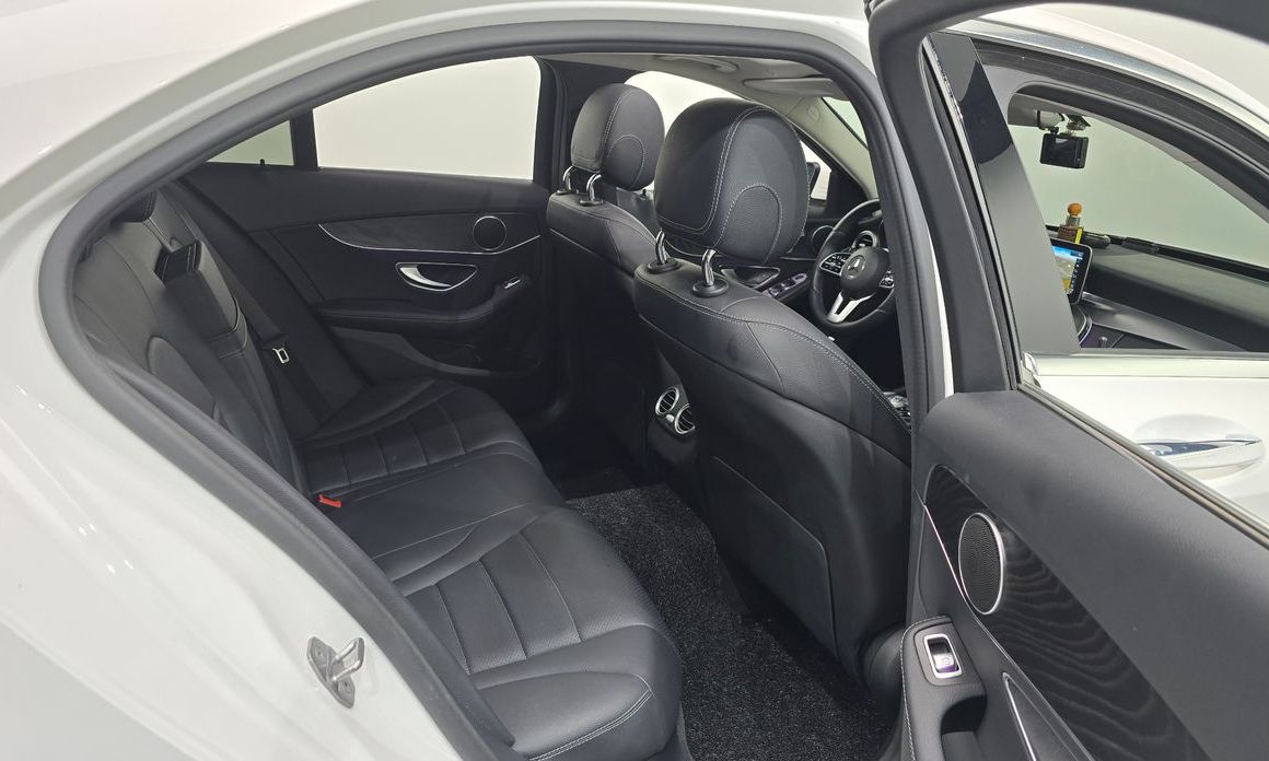 Mercedes-Benz C-Class 2019