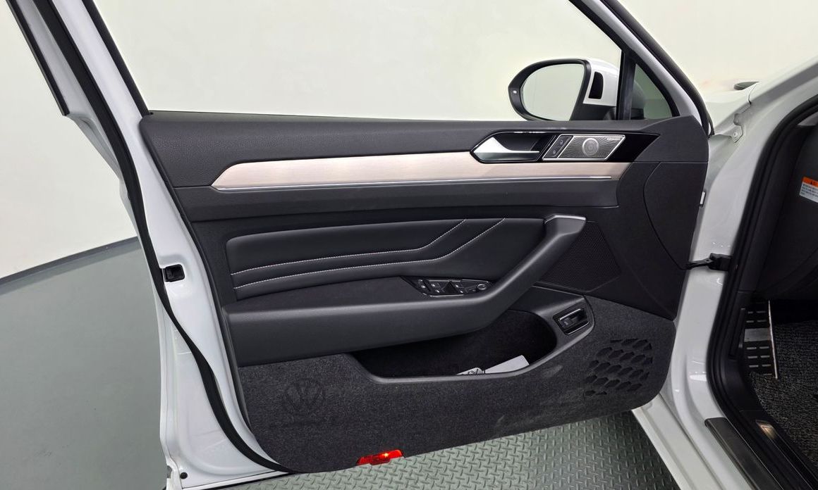 Volkswagen Passat 2021