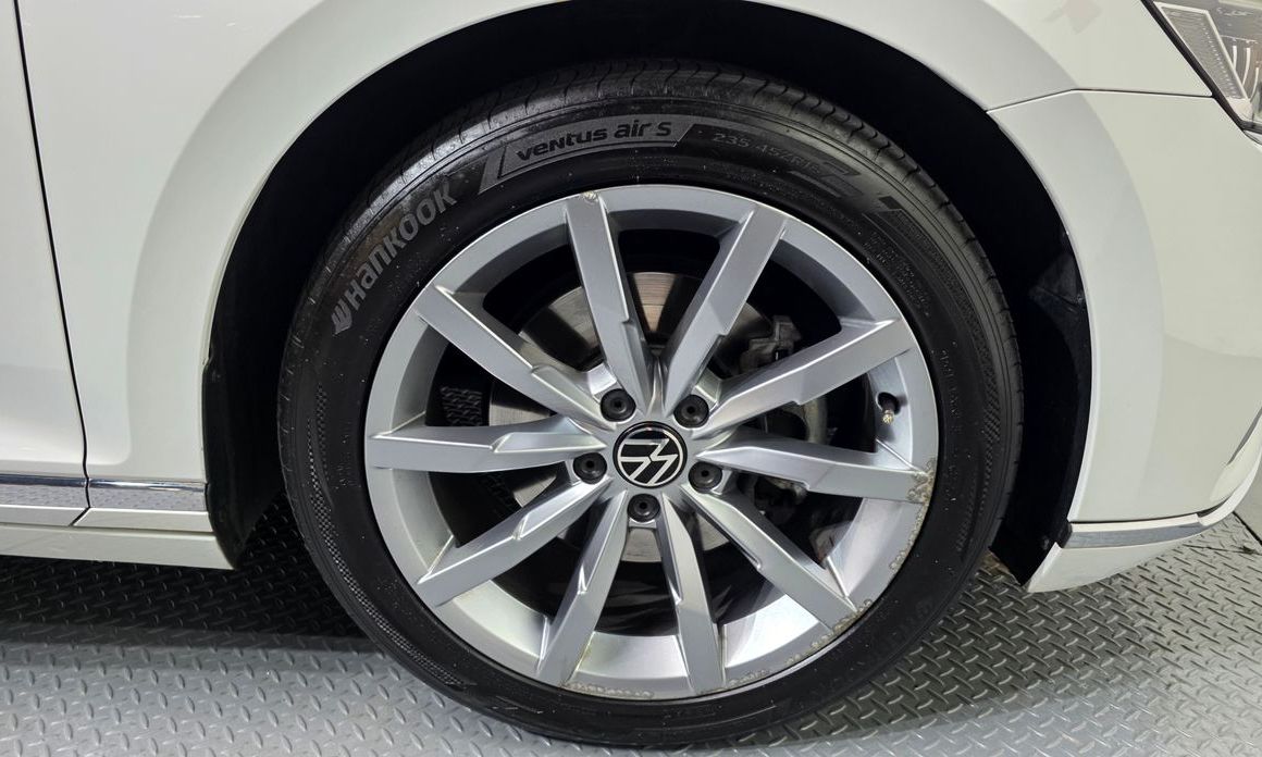 Volkswagen Passat 2021