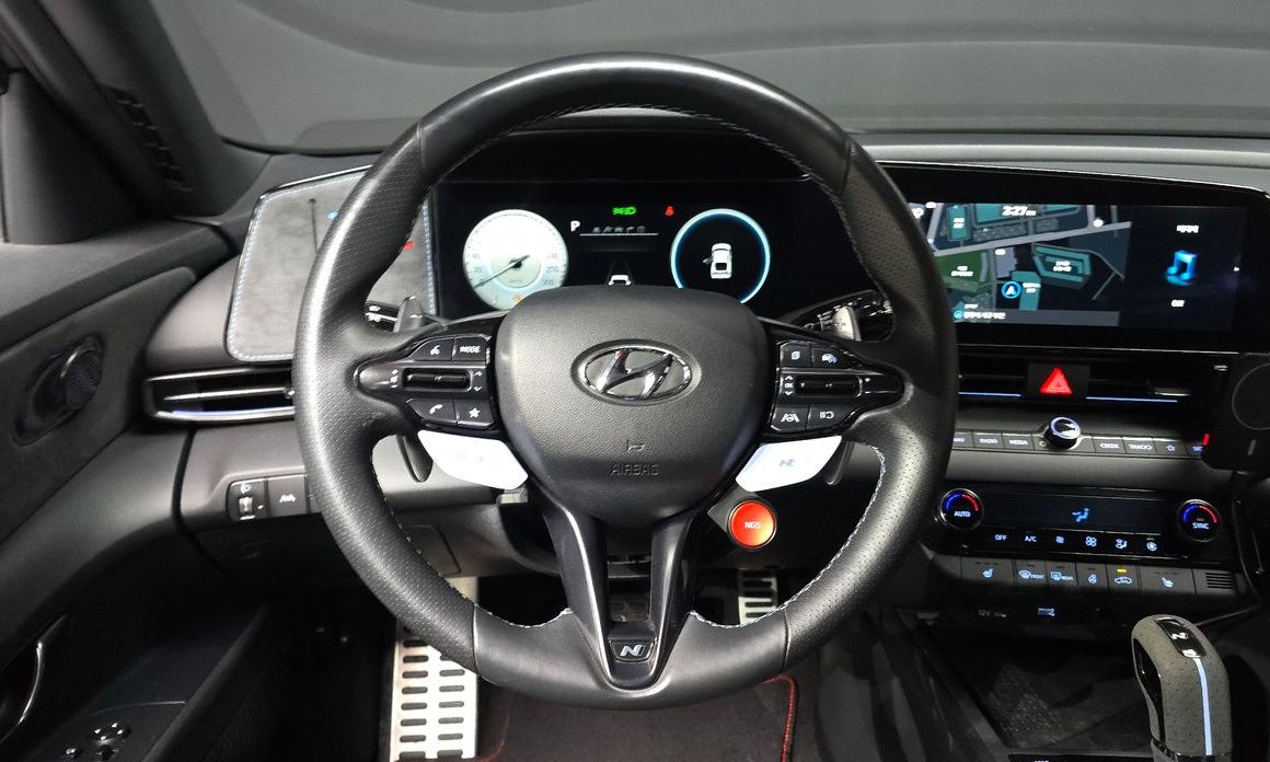Hyundai AVANTE 2022