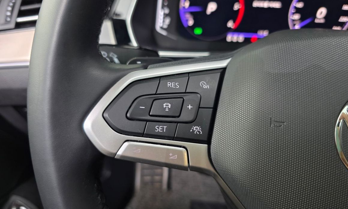 Volkswagen Passat 2021