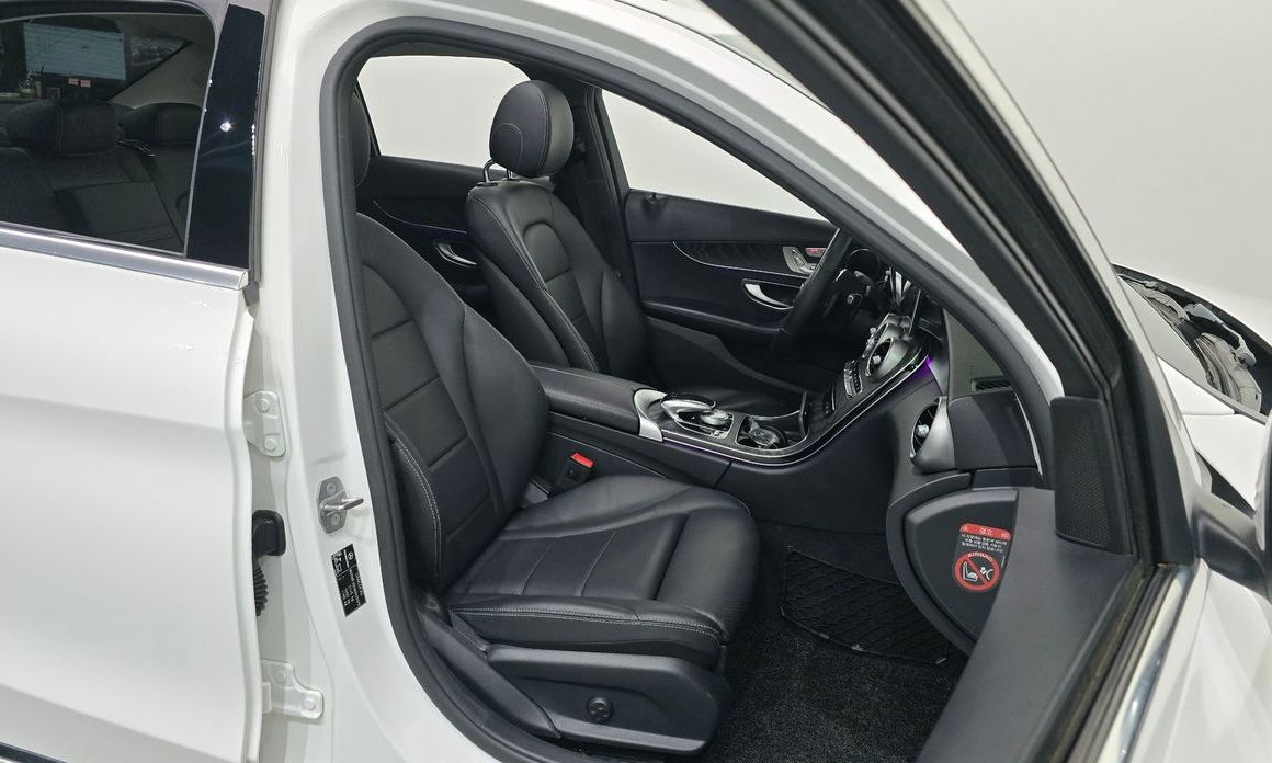 Mercedes-Benz C-Class 2019