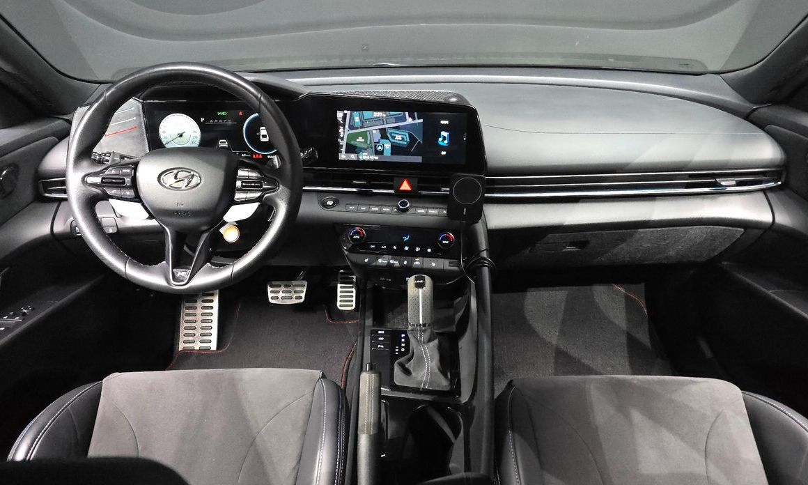 Hyundai AVANTE 2022