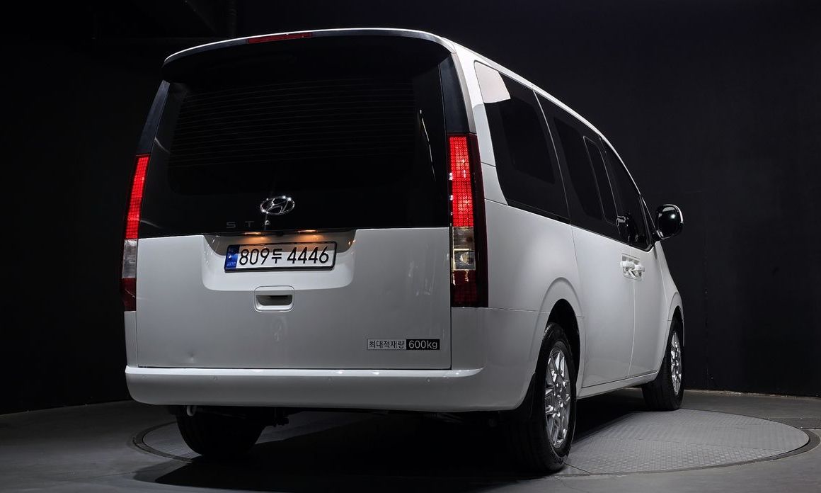 Hyundai Staria 2024