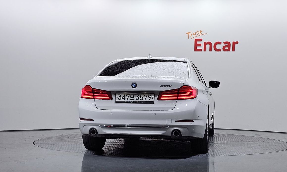 BMW 5-Series 2020