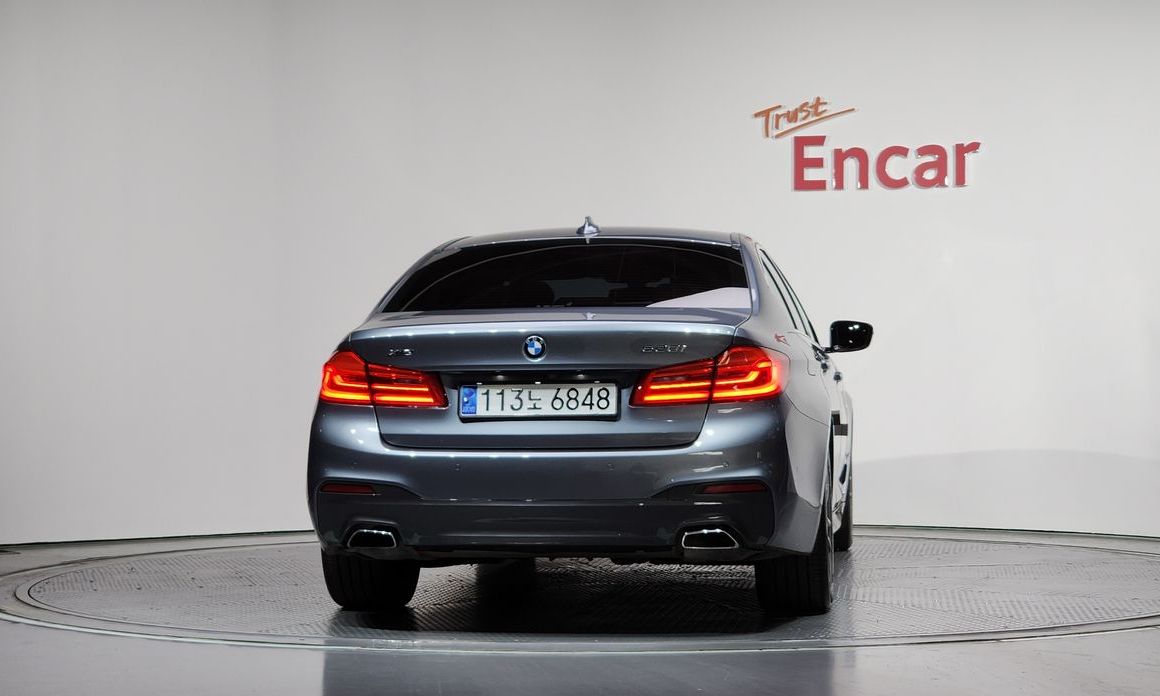 BMW 5-Series 2018