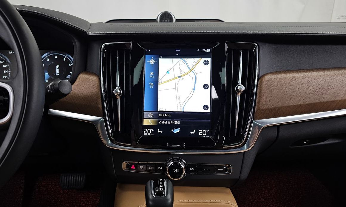 Volvo S90 2019