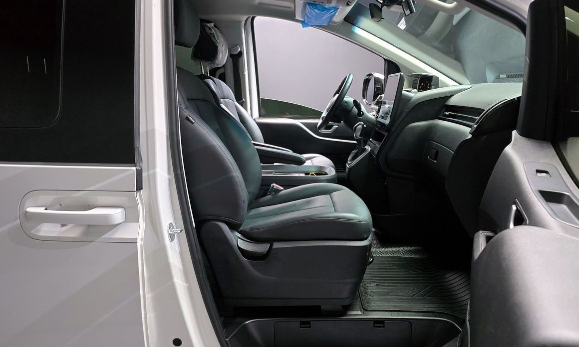 Hyundai Staria 2024