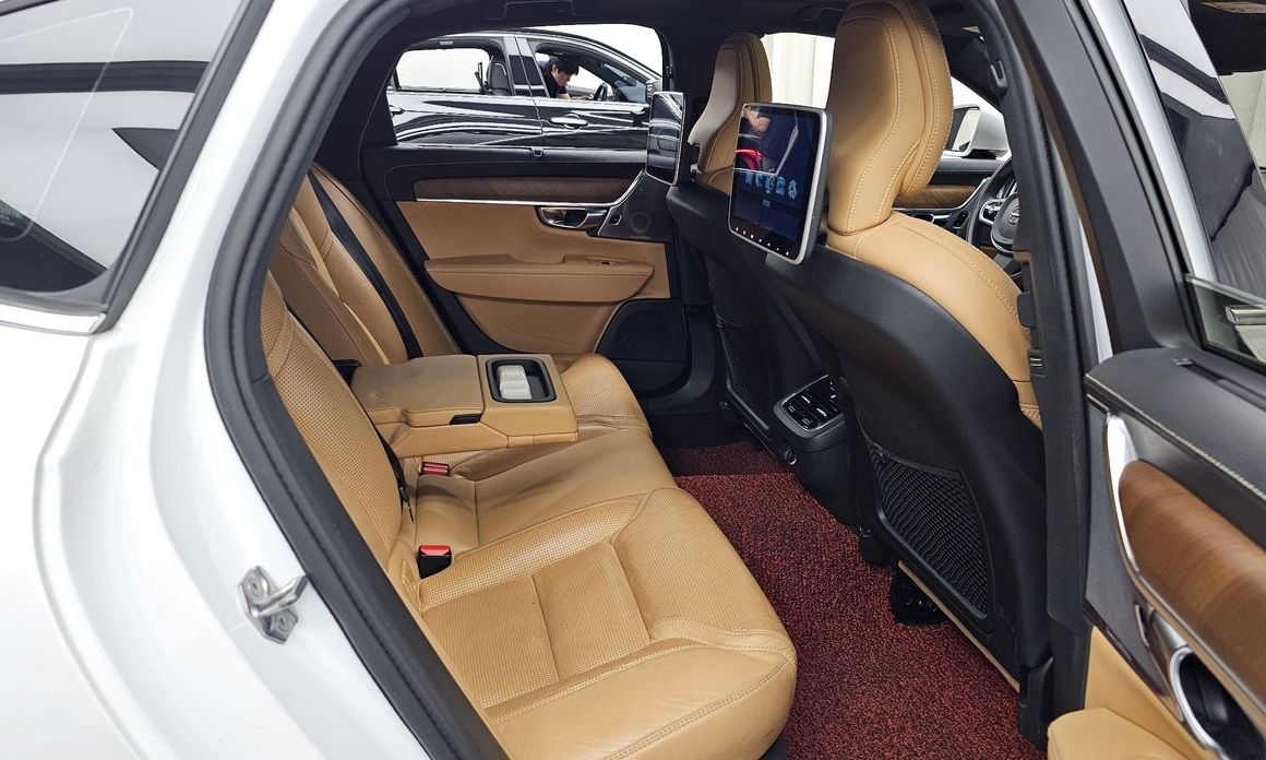 Volvo S90 2019