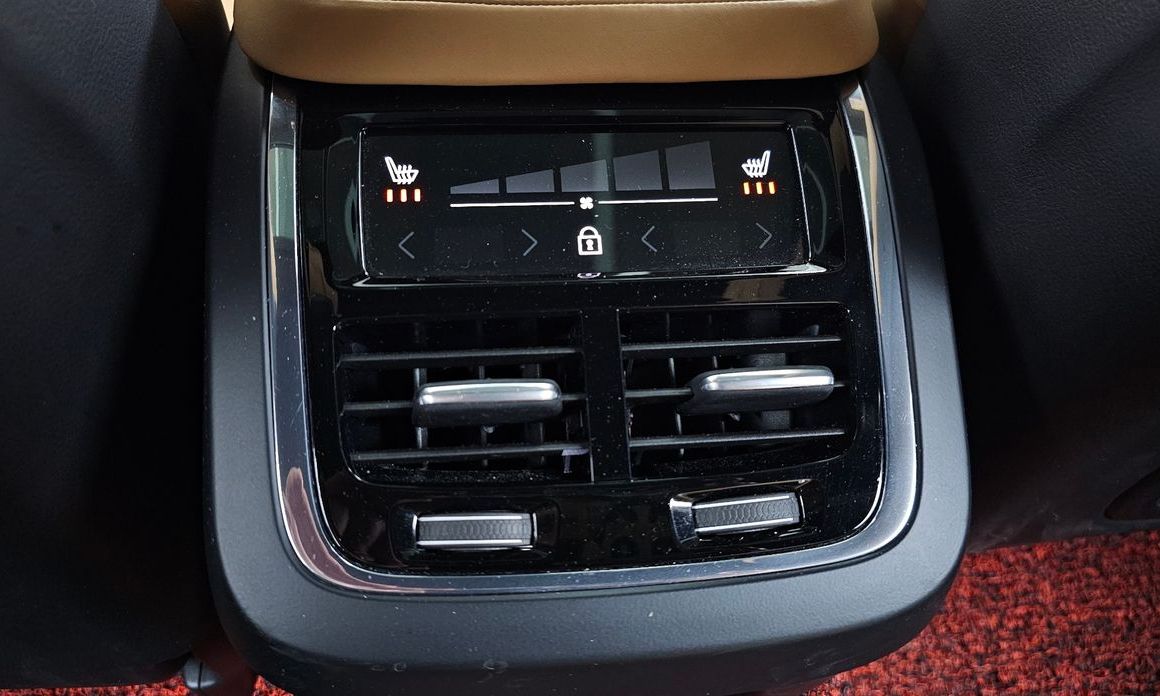 Volvo S90 2019