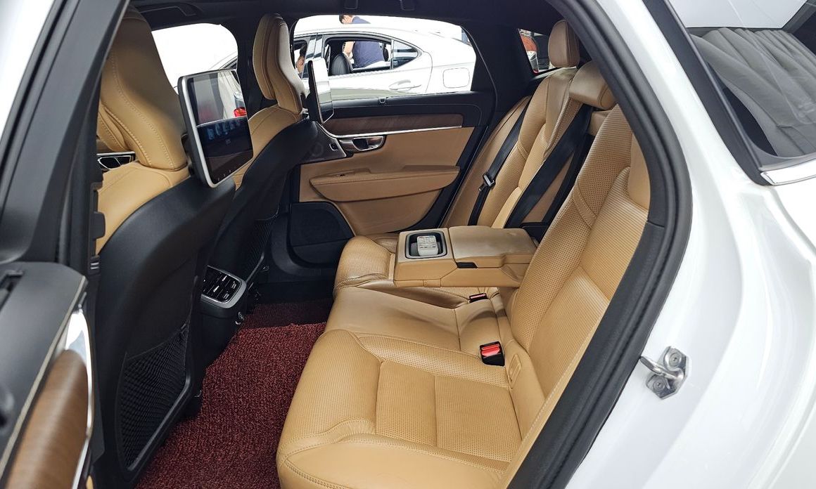 Volvo S90 2019