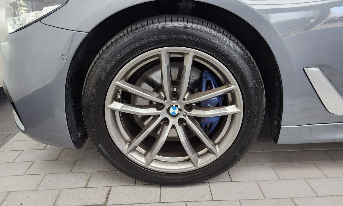 BMW 5-Series 2018