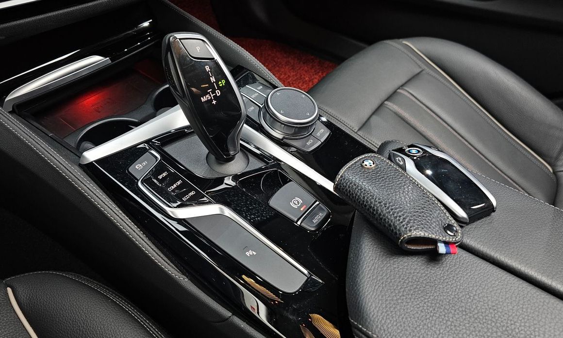 BMW 5-Series 2020