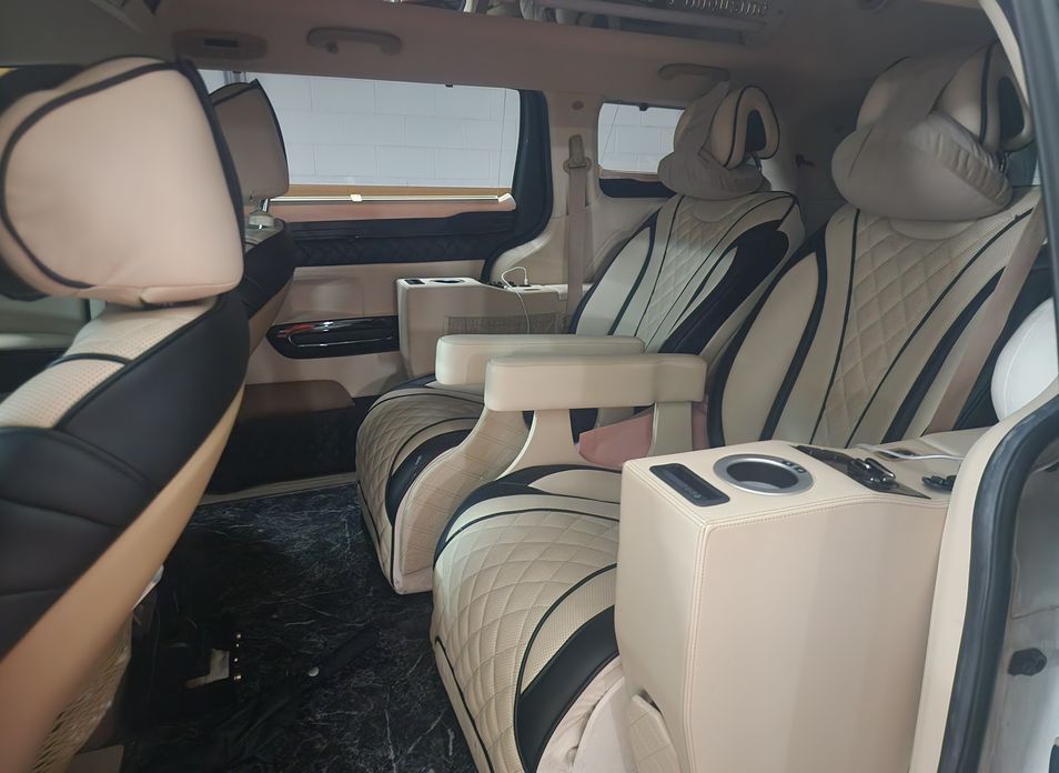 Kia Canival 2020
