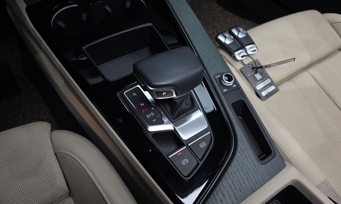 Audi A4 2023