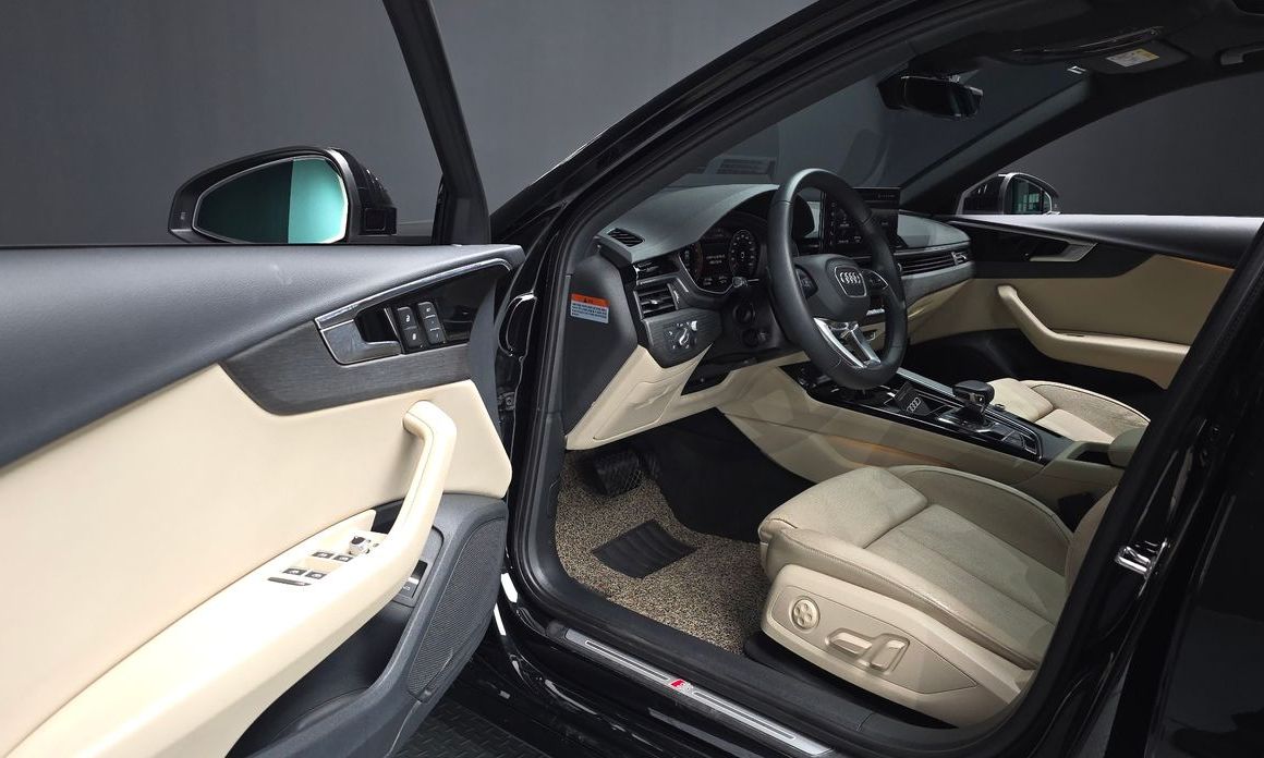 Audi A4 2023
