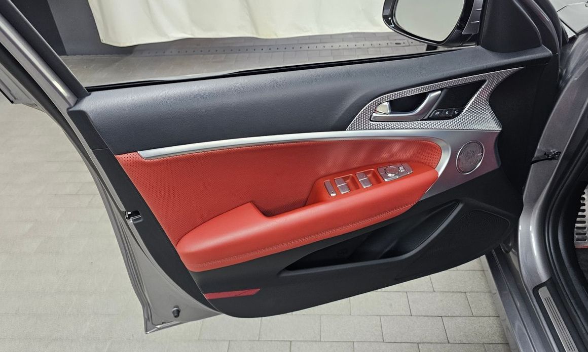 Genesis G70 2023