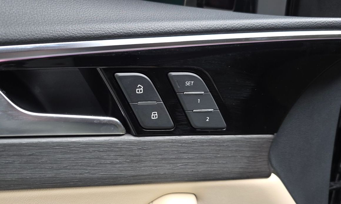 Audi A4 2023