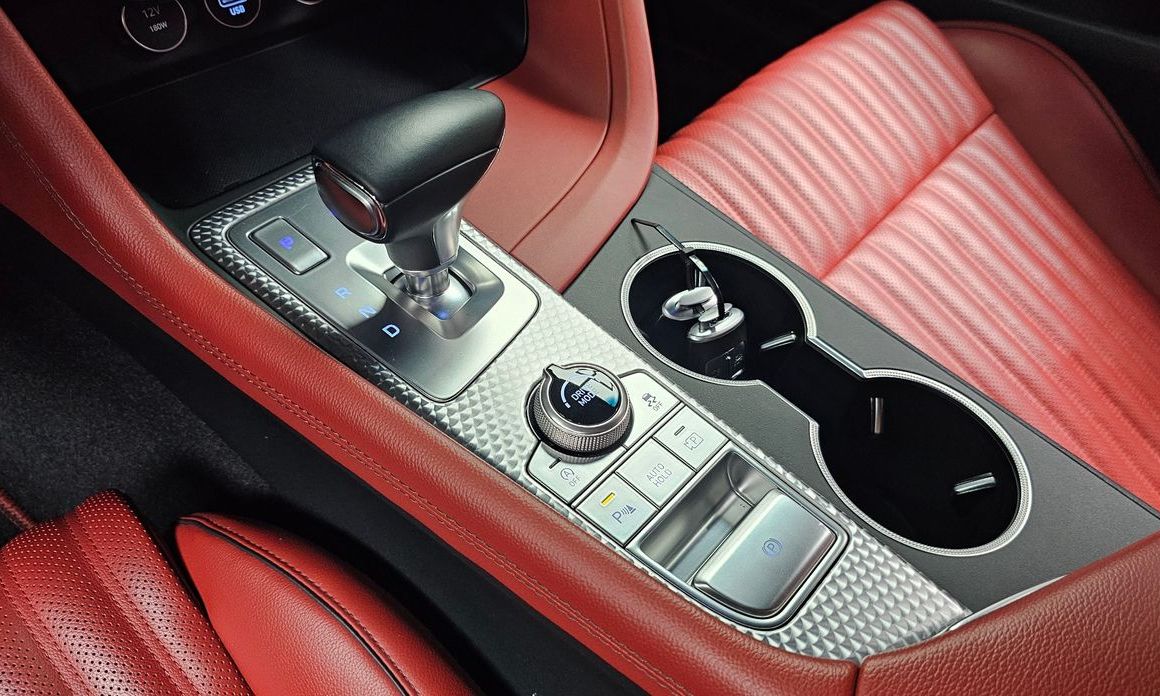 Genesis G70 2023