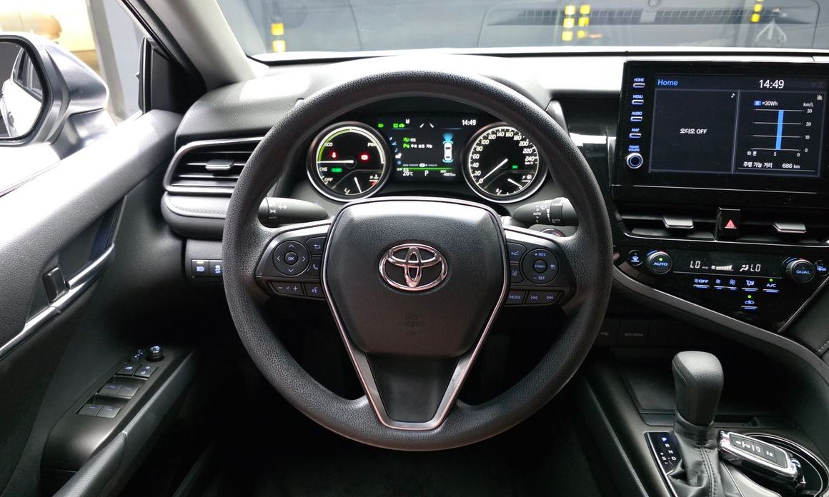 Toyota Camry 2024