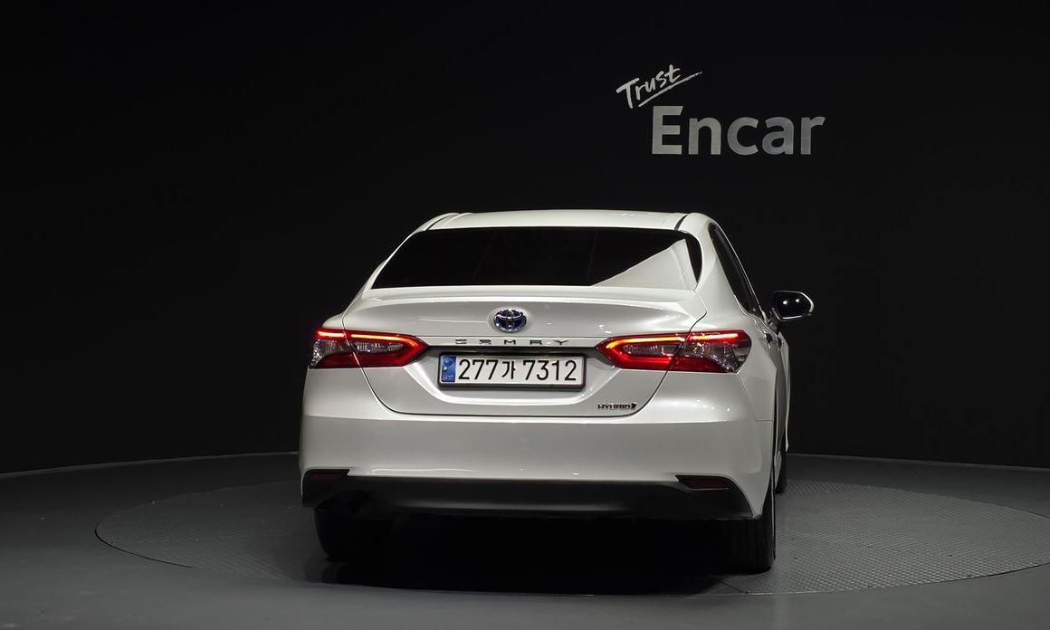 Toyota Camry 2024