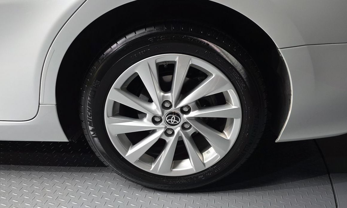 Toyota Camry 2024