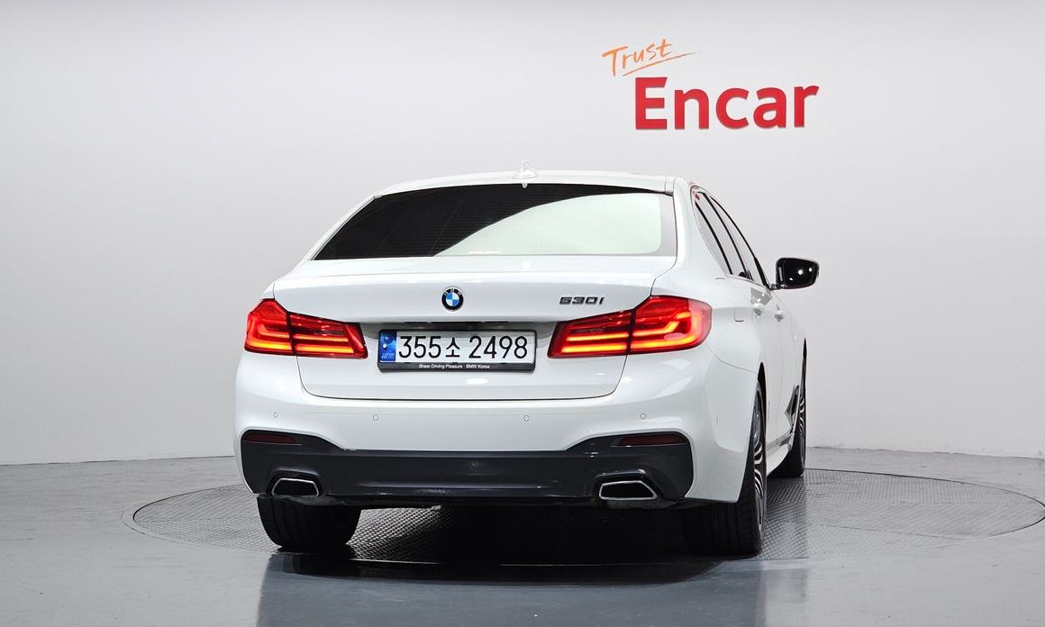 BMW 5-Series 2020
