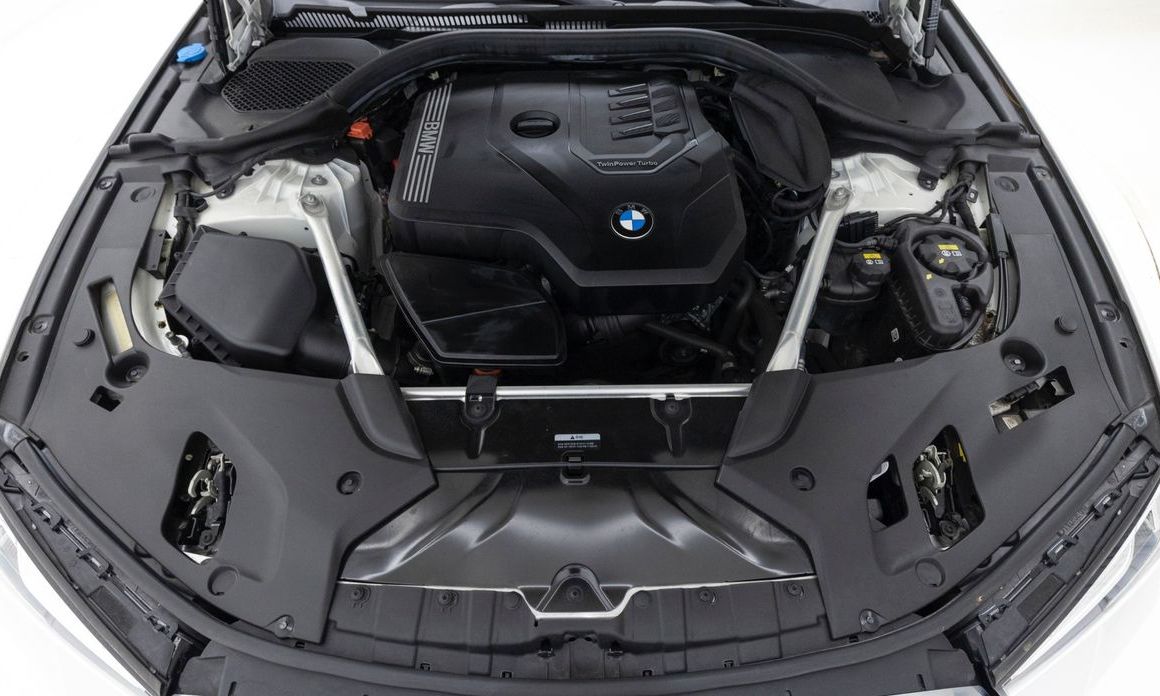 BMW 5-Series 2022
