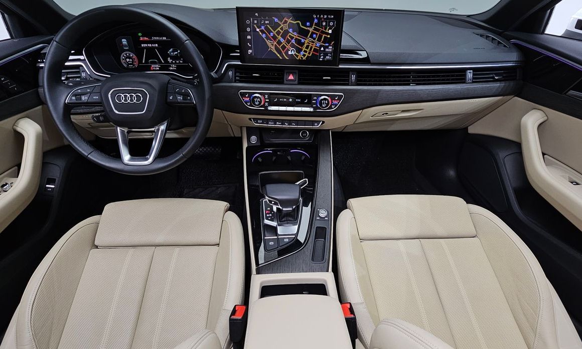 Audi A4 2023